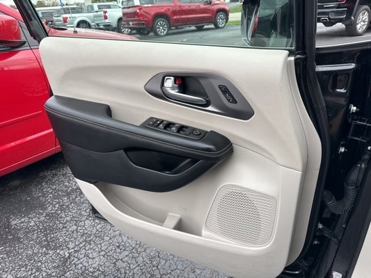 2022 Chrysler Pacifica Touring L in Marysville, OH - Coughlin Marysville Chrysler Jeep Dodge RAM