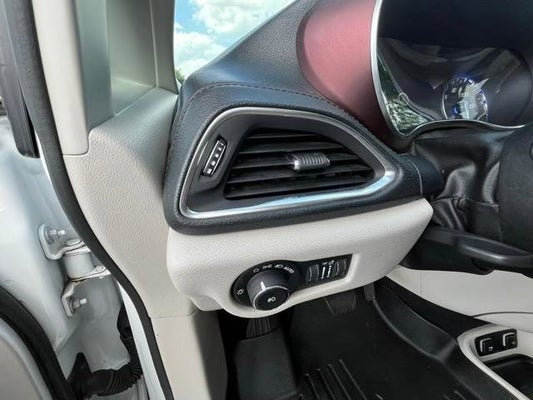 2020 Chrysler Pacifica Limited in Marysville, OH - Coughlin Marysville Chrysler Jeep Dodge RAM
